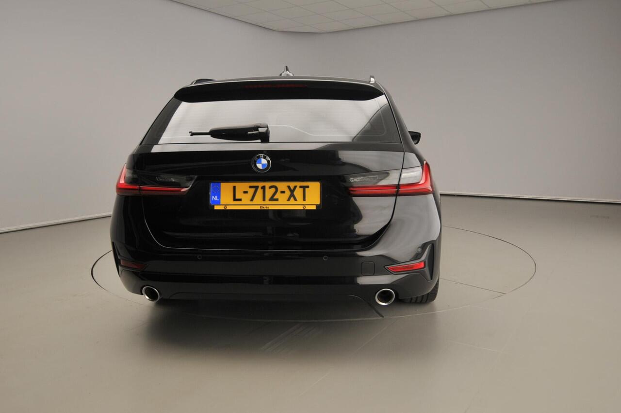 BMW 3-SERIE Touring 318i Business Edition | Sport Line |