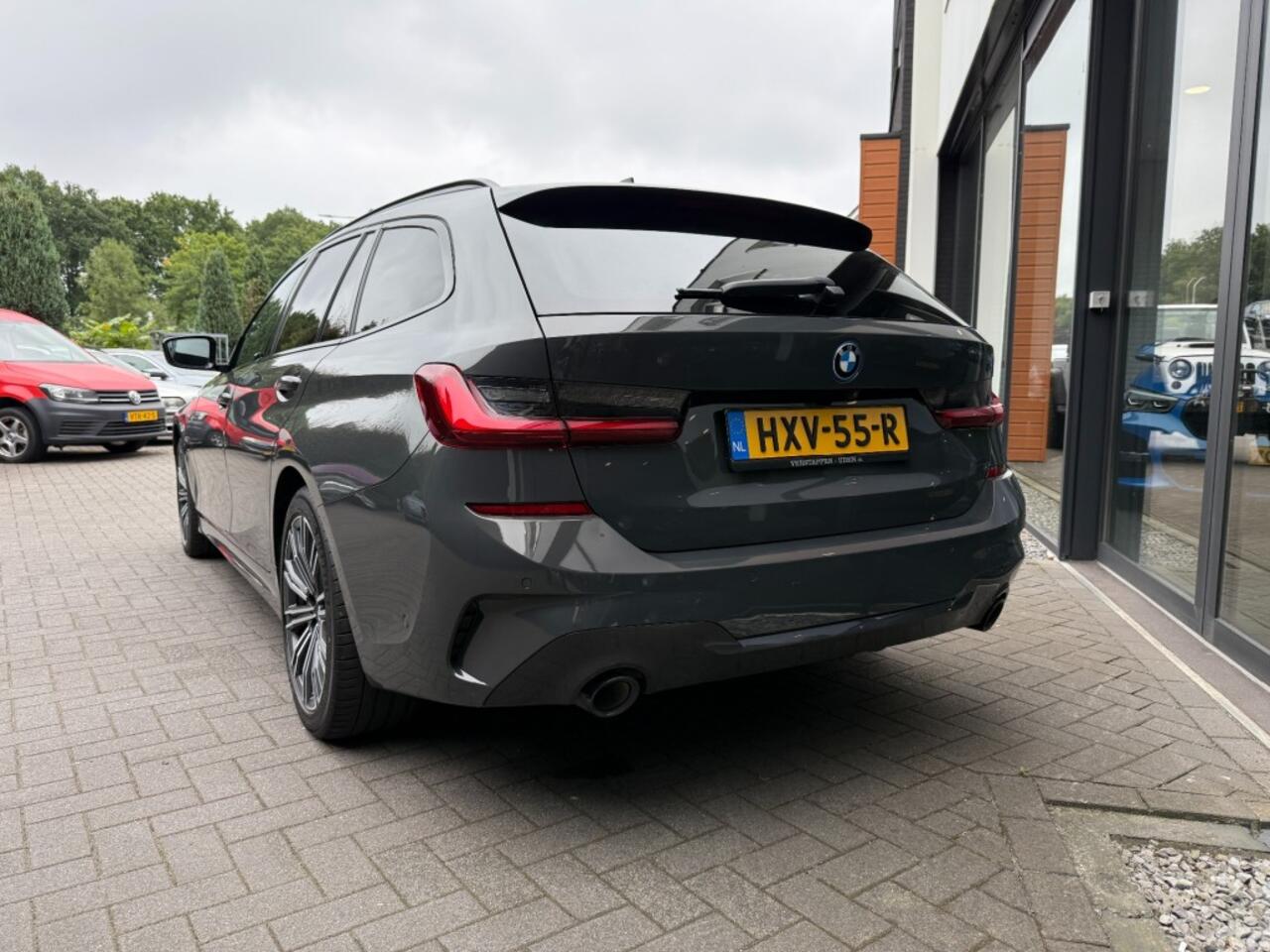 BMW 3-SERIE 320e M-Sport,Pano,Tartufo Leder,Trekhk Elekt,LED,Adapt Cruise,