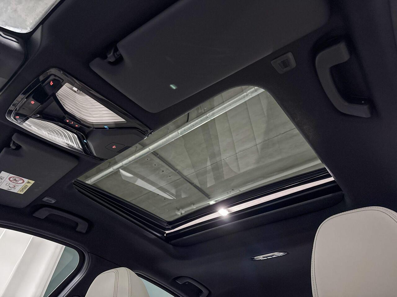 BMW 3-SERIE Sedan 330e xDrive Business Edition Plus