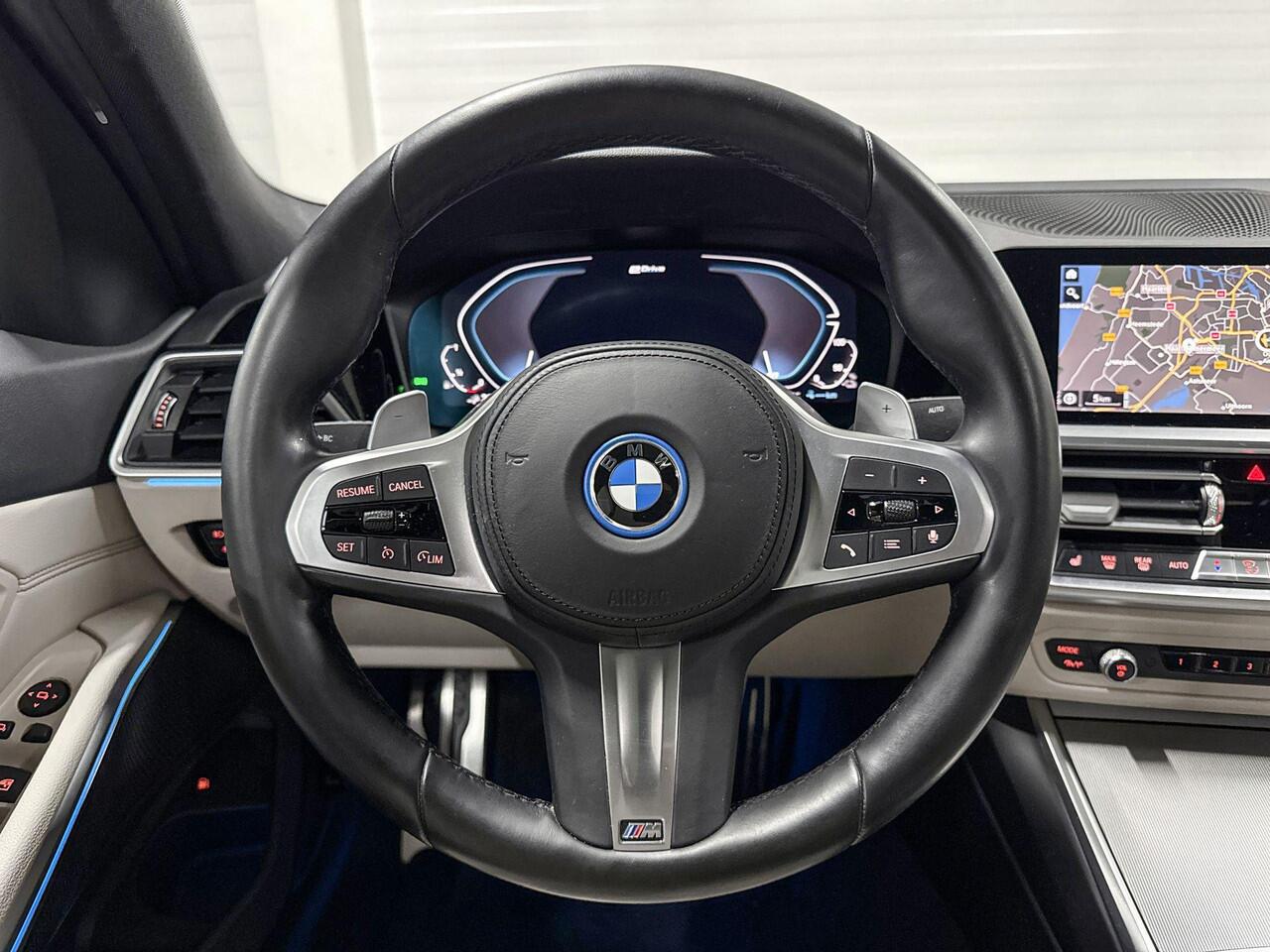 BMW 3-SERIE Sedan 330e xDrive Business Edition Plus