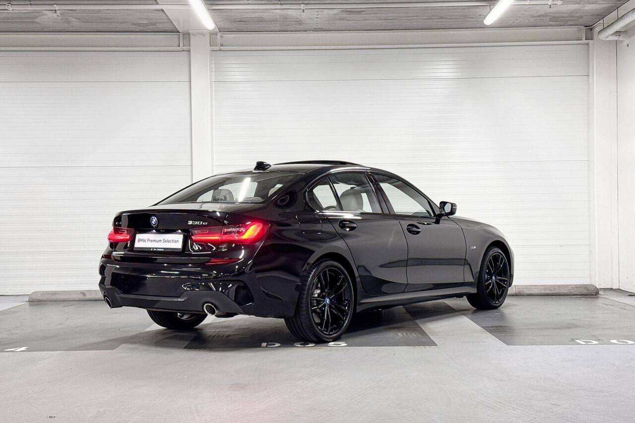 BMW 3-SERIE Sedan 330e xDrive Business Edition Plus