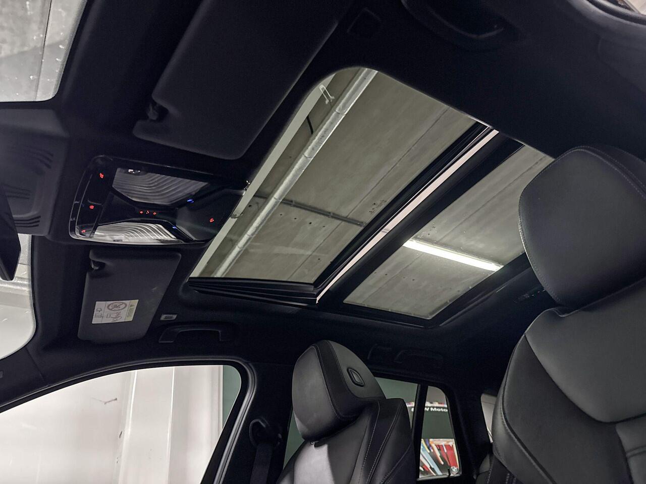 BMW 3-SERIE Touring M340i xDrive High Executive | Head-Up | Pano | Stoelverwarming | Driving Assistant Professional | HiFi