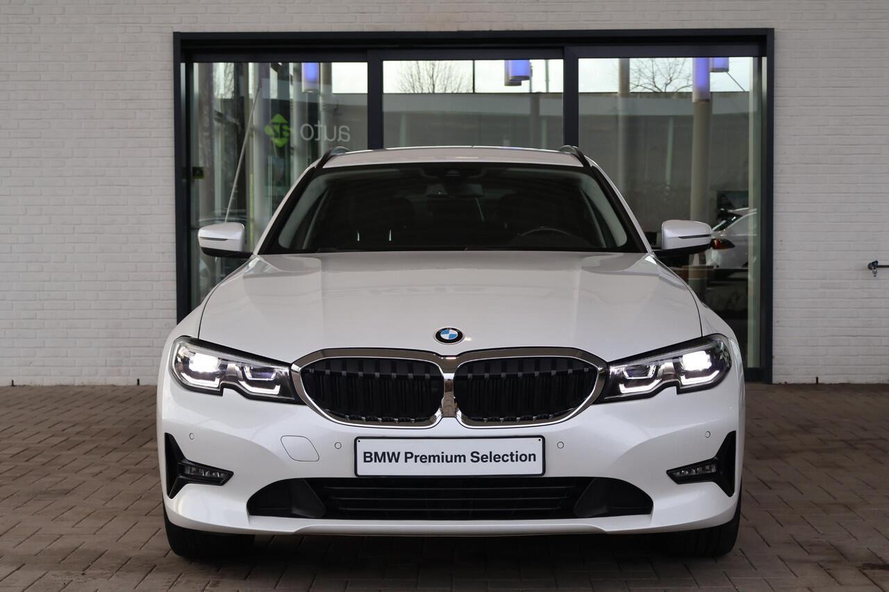 BMW 3-SERIE 330e xDrive