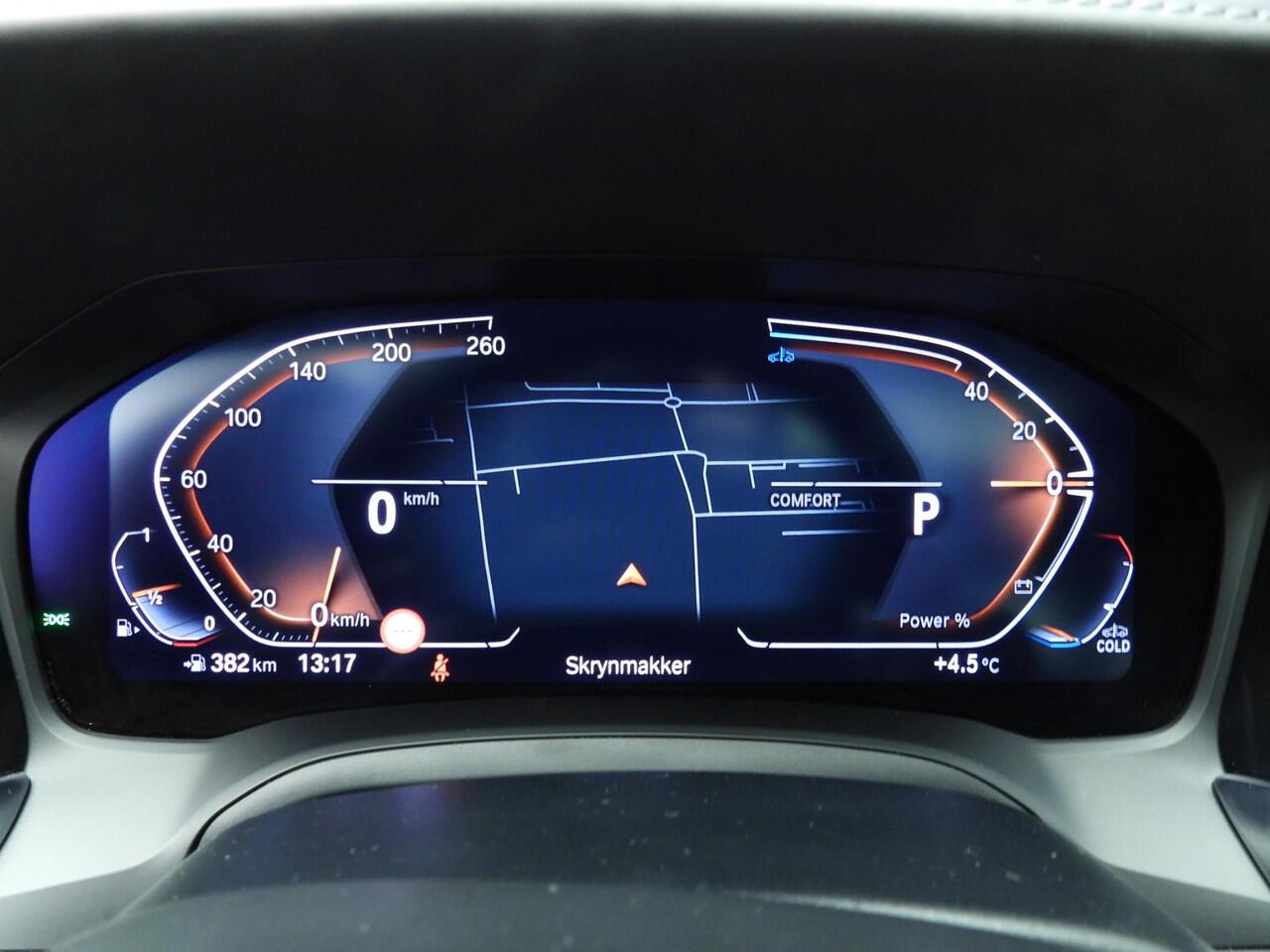 BMW 3-SERIE Touring 330i | M-Sportpakket | LED | Leder | HUD | Trekhaak | Schuifdak | DAB | Harman-kardon sound | Alu 19 inch