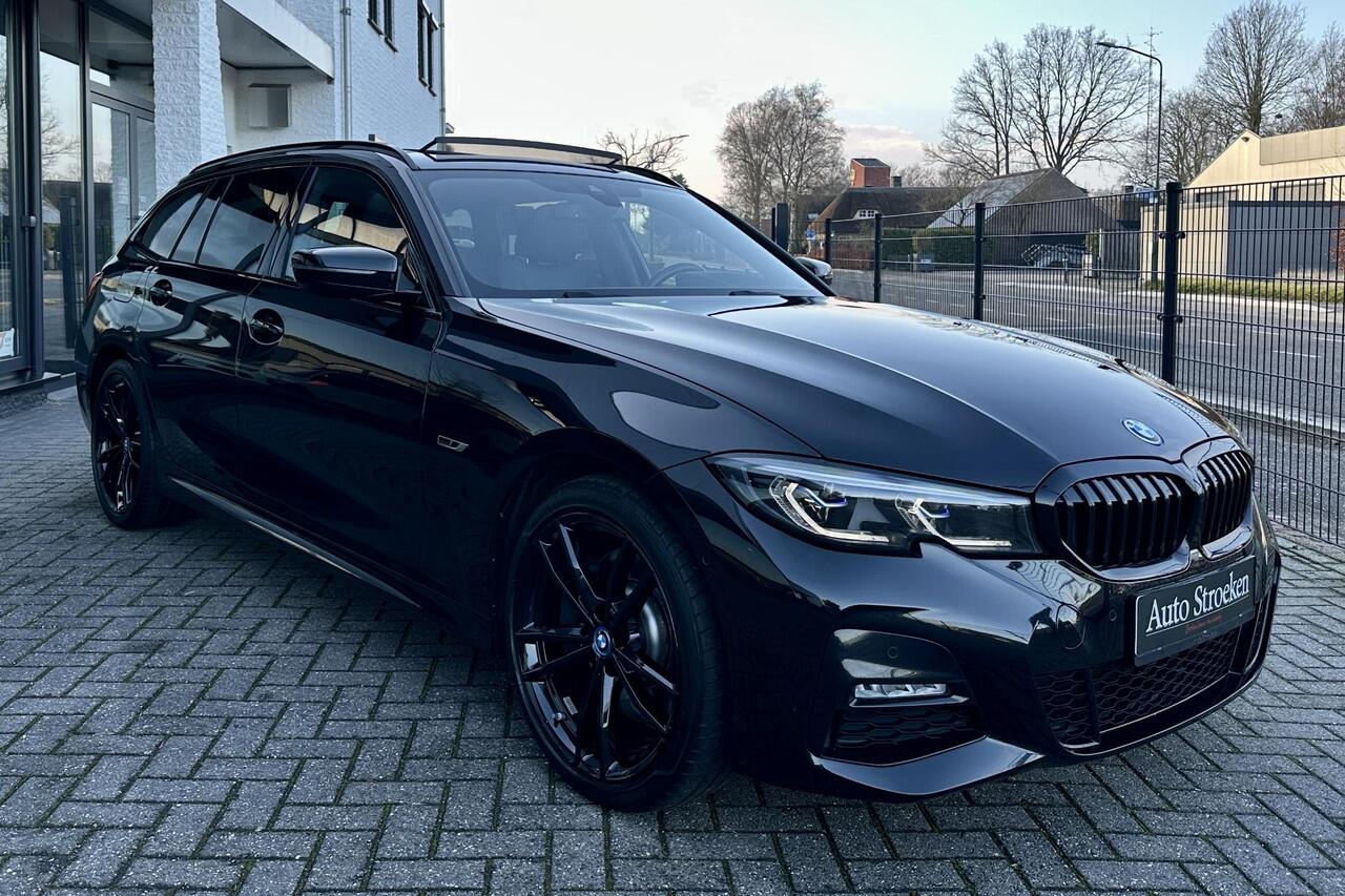 BMW 3-SERIE Touring 330e High Exe. M Sport Laser Pano Leder Hud