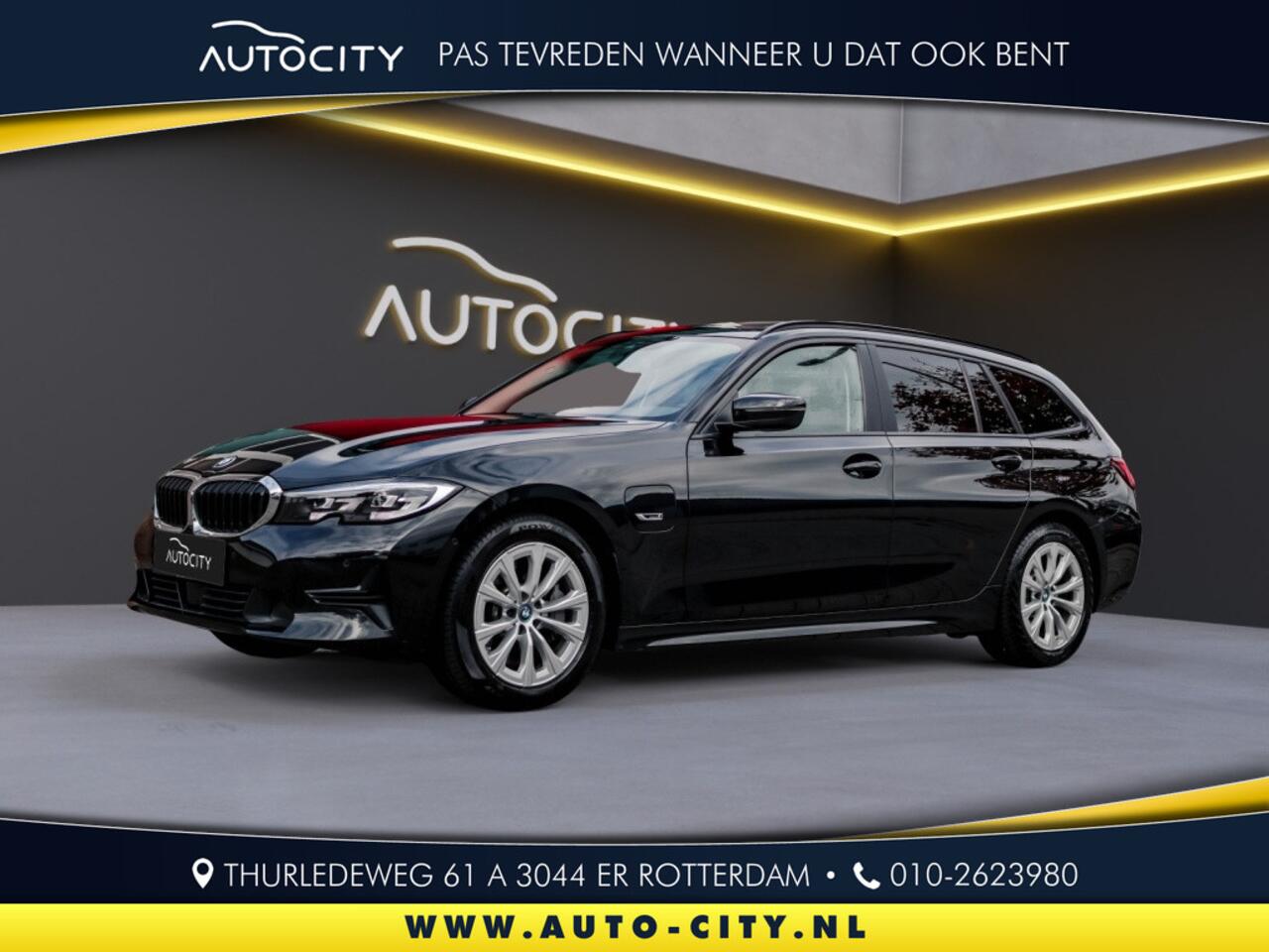 BMW 3-SERIE touring 330e Advantage Pano l Leder l Driver Assistance Pack l Stuur sto