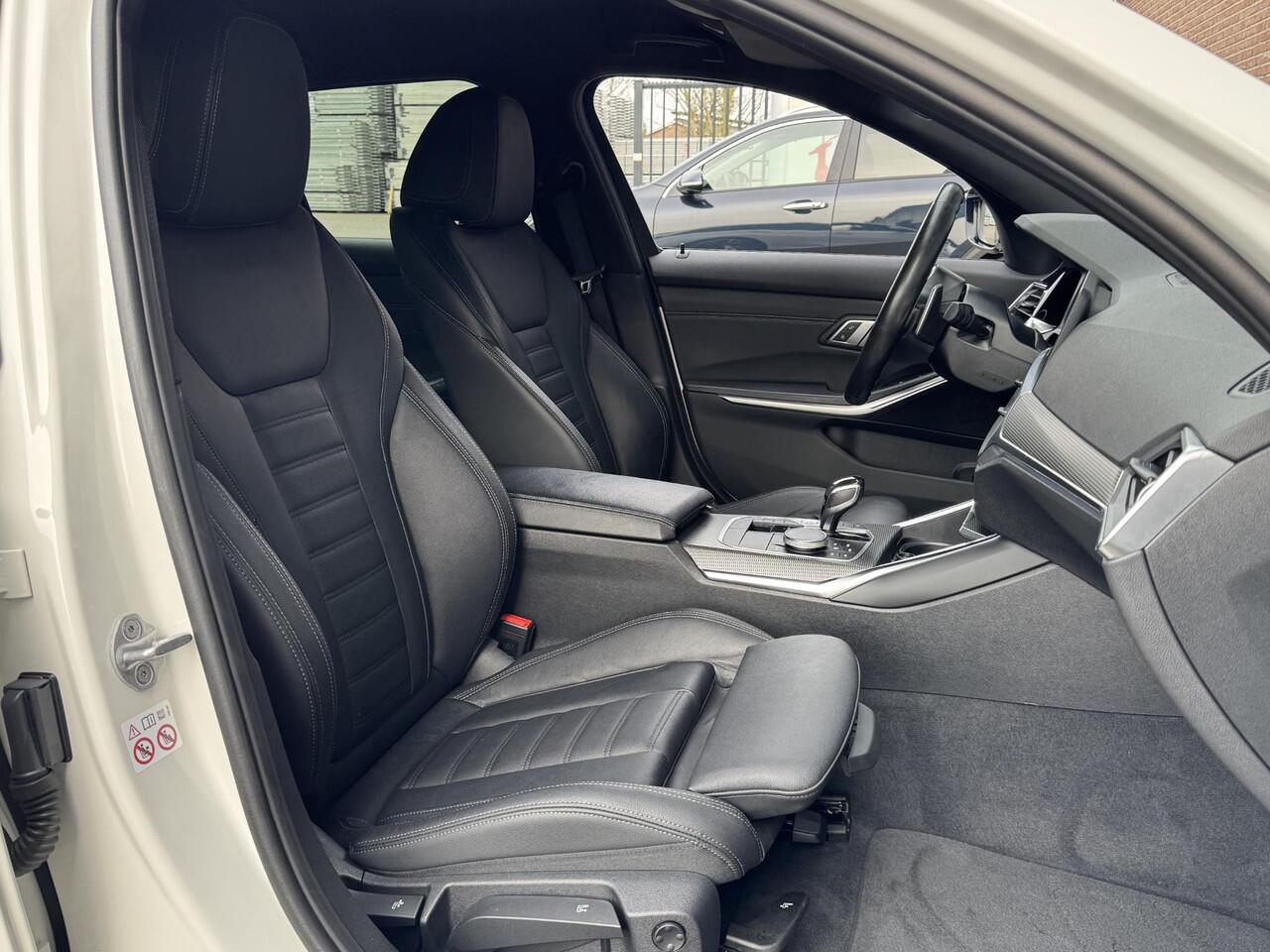 BMW 3-SERIE TOURING 330e M-SPORT I PLUG-IN HYBRID I LEDEREN BEKLEDING I 59.434KM