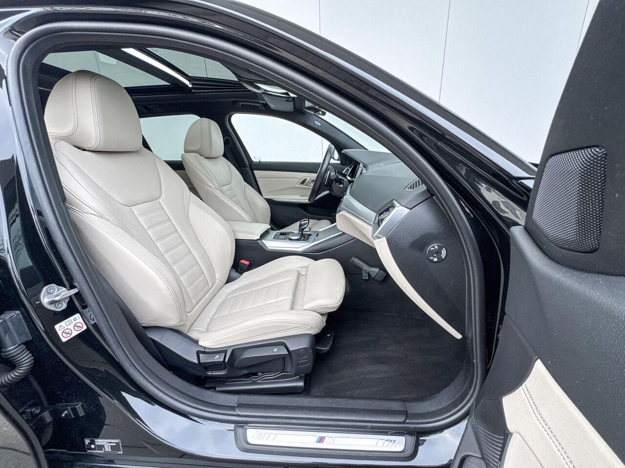 BMW 3-SERIE Touring 320e Business Edition Plus M-Sport / Comfort Acces / Geluidswerende Ruiten / Panorama Dak / Laser Lichten / Stuurwielrand Verwarming / Getint Glas