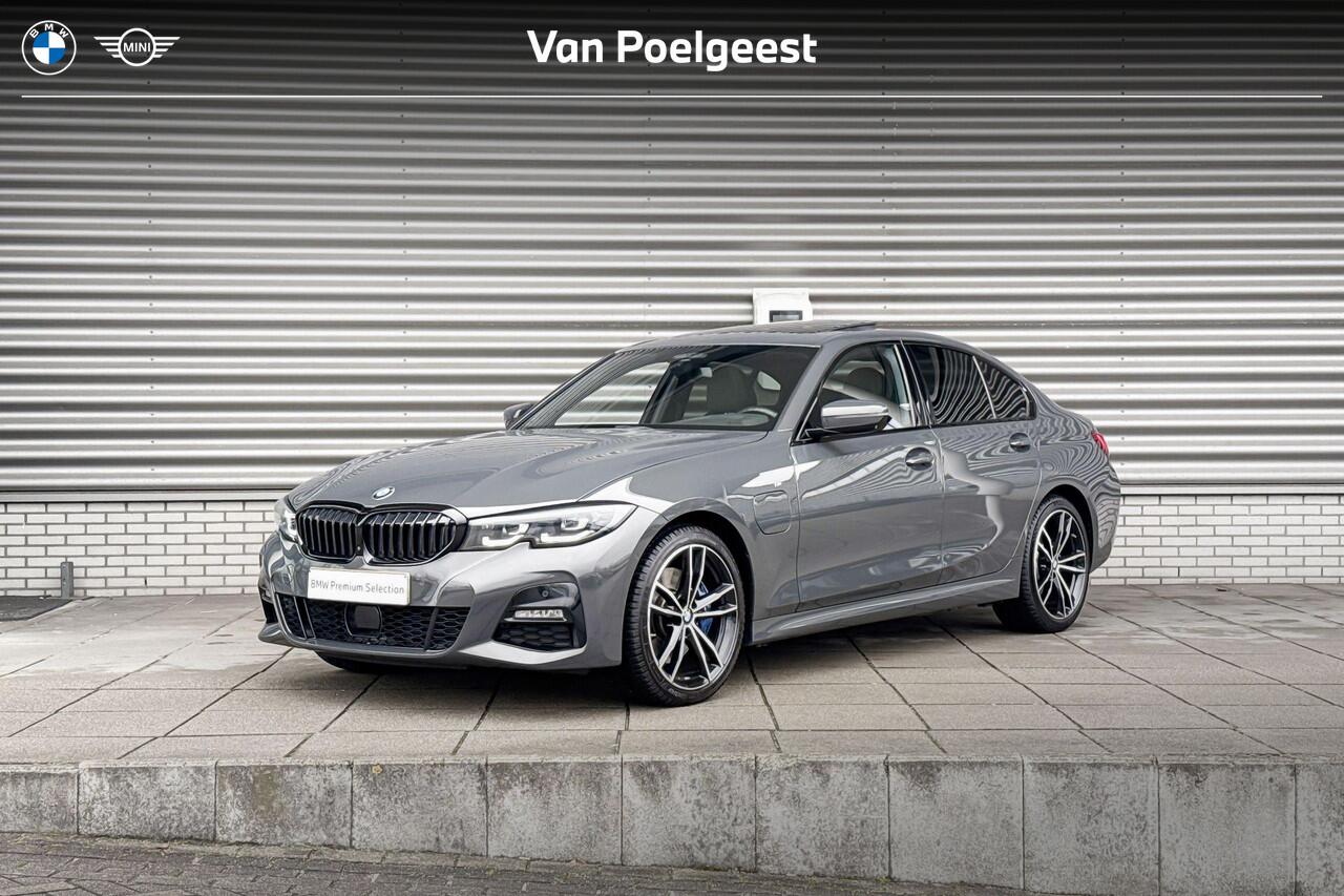 BMW 3-SERIE Sedan 330e eDrive Edition