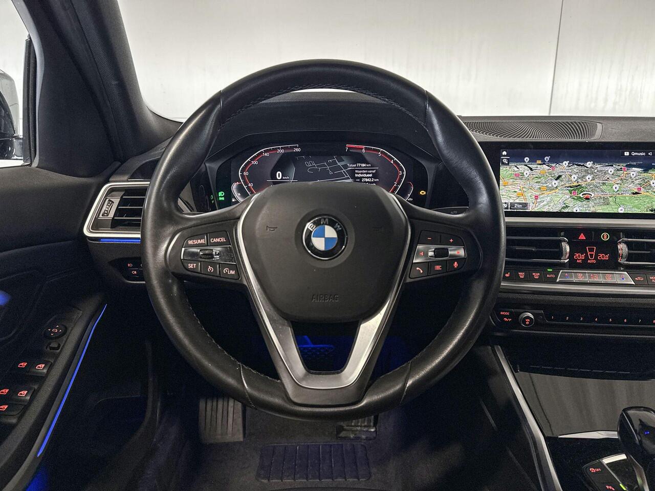 BMW 3-SERIE Sedan 320i High Executive
