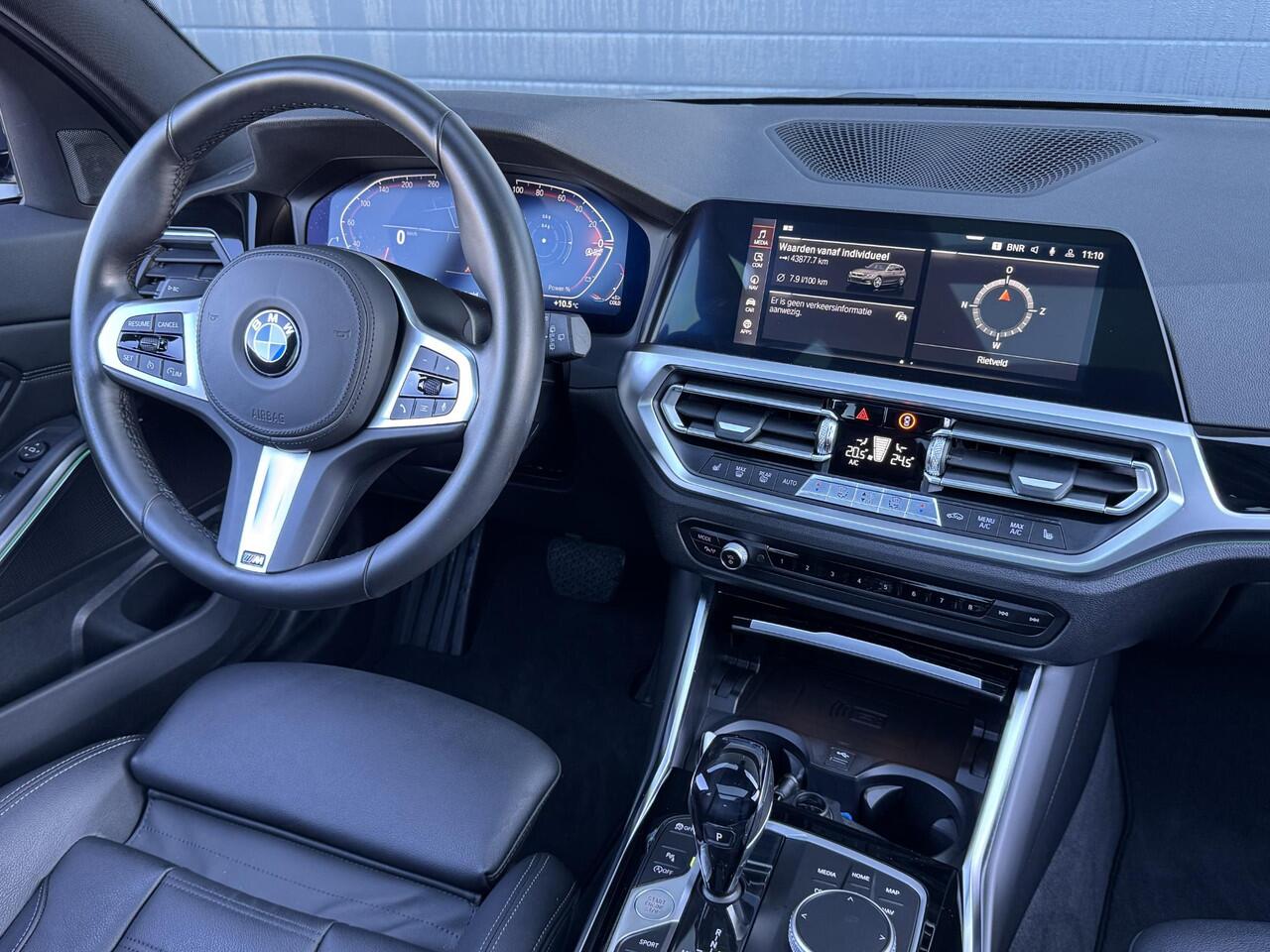 BMW 3-SERIE TOURING 320i HIGH EXECUTIVE EDITION I SPORTLINE I SCHUIFDAK I LEDEREN BEKLEDING I STOELVERWARMING