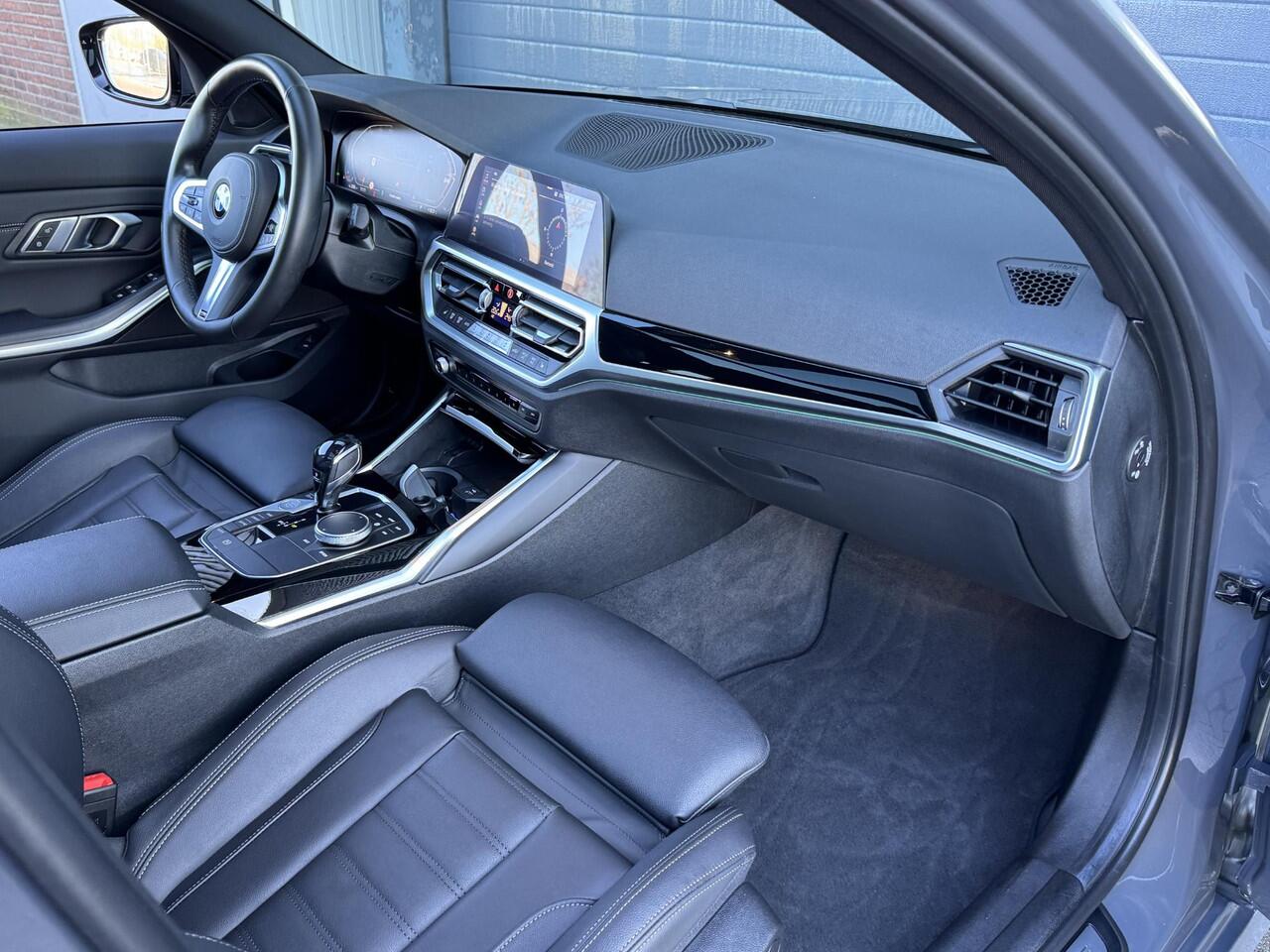 BMW 3-SERIE TOURING 320i HIGH EXECUTIVE EDITION I SPORTLINE I SCHUIFDAK I LEDEREN BEKLEDING I STOELVERWARMING