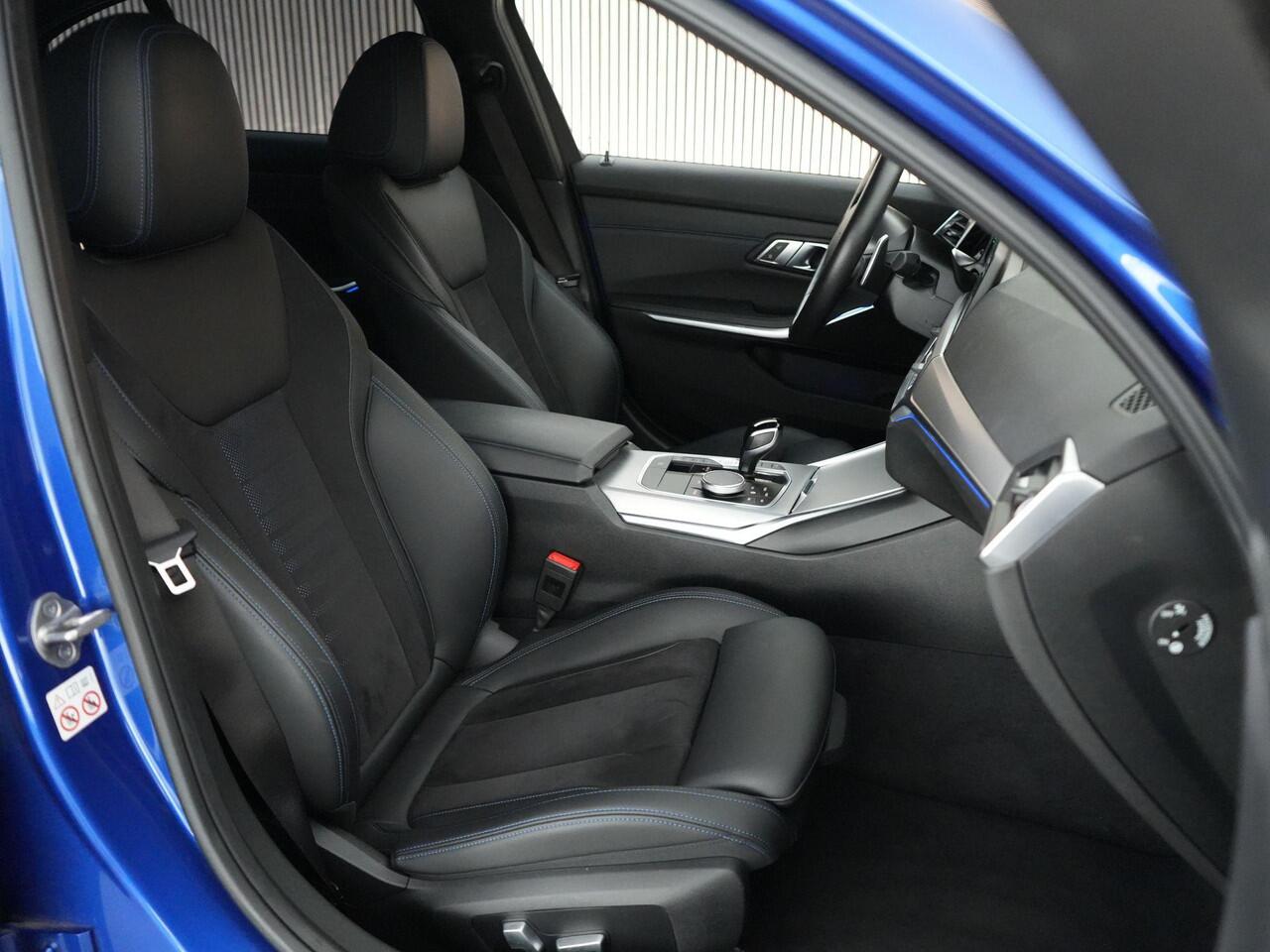BMW 3-SERIE M340i xDrive 374pk High Executive |EU-auto|dealer onderhouden|M-sport|M-sport diff|Portimao Blue metallic|Eibach verlagingsveren|Harman&Kardon|memory|Apple Carplay|elek. trekhaak|stoelverwarming & stuur verwarming|