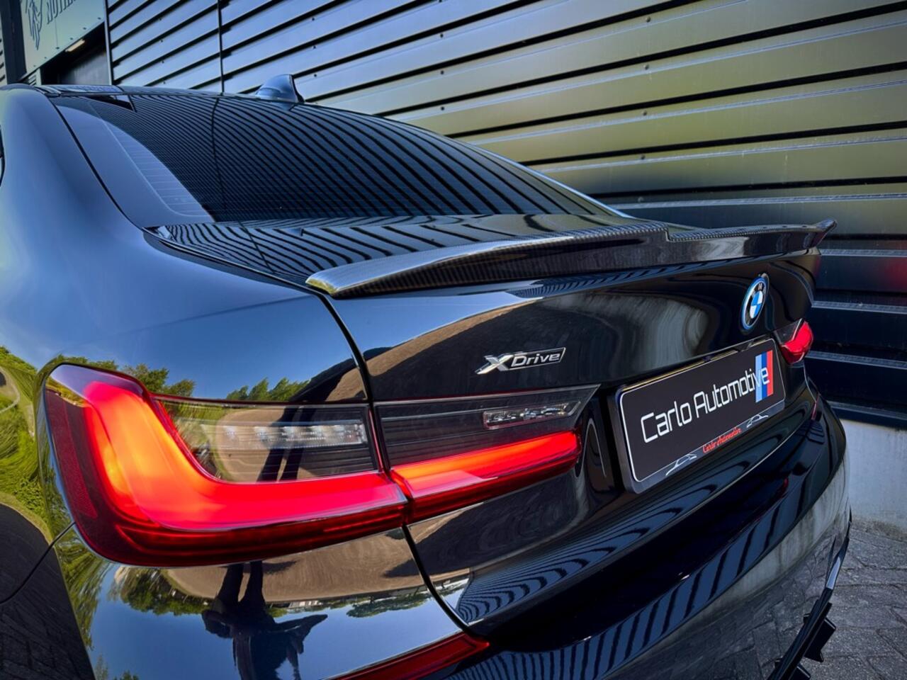 BMW 3-SERIE 330e xDrive M-PERFORMANCE LASER|DAK|360|HUD|MEMORY