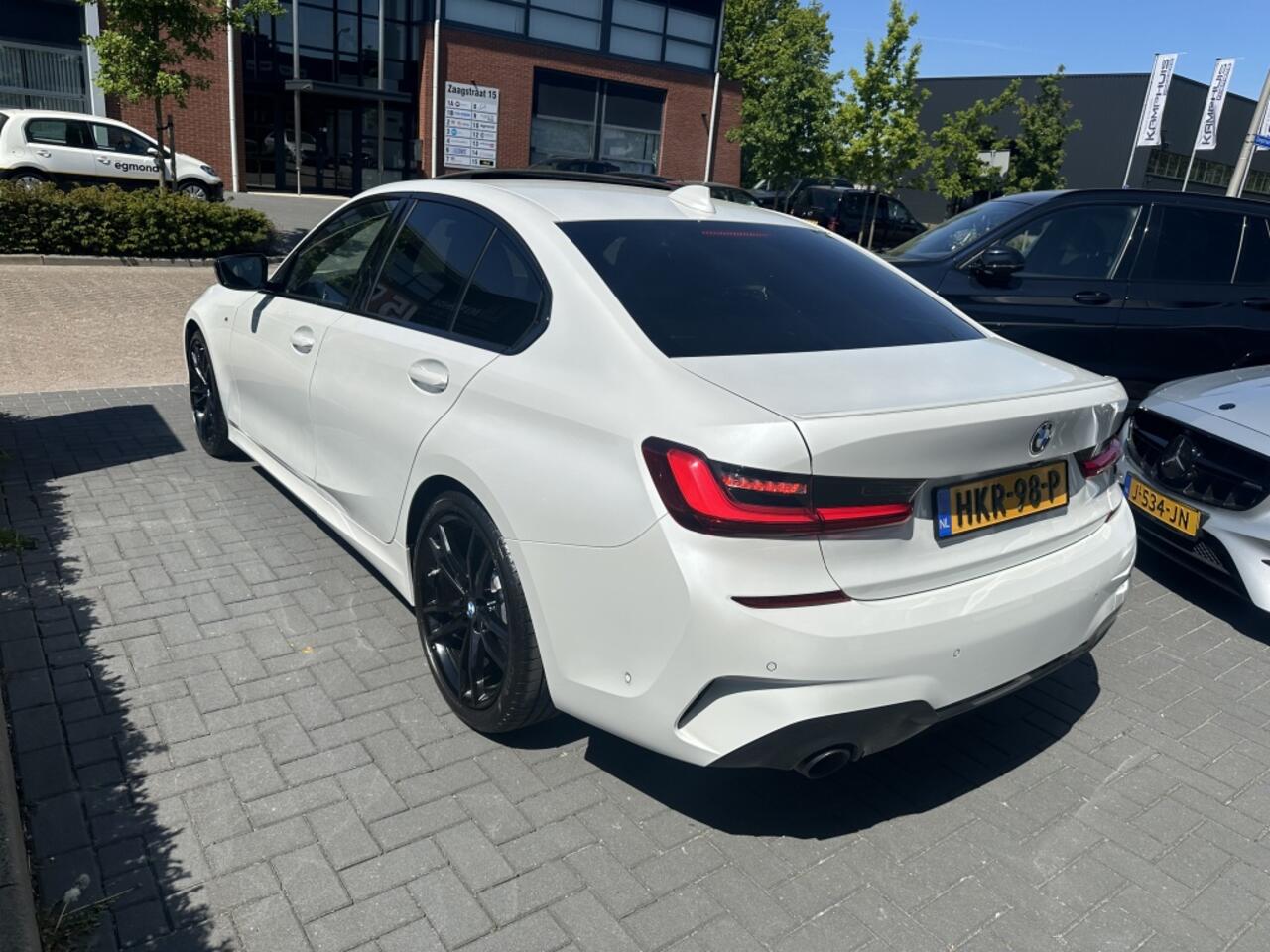 BMW 3-SERIE 318i 2.0 High Exe Dak H&K M-Pakket