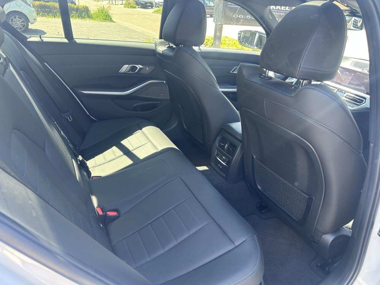 BMW 3-SERIE 318i 2.0 High Exe Dak H&K M-Pakket