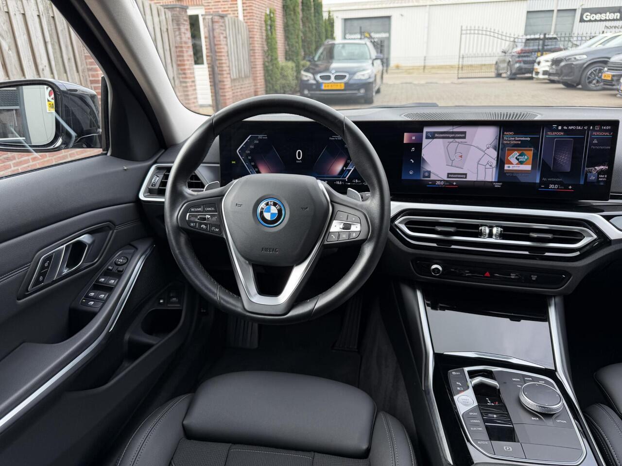 BMW 3-SERIE Touring 320e LCI Widescreen-AdapCruise-Shadow Line