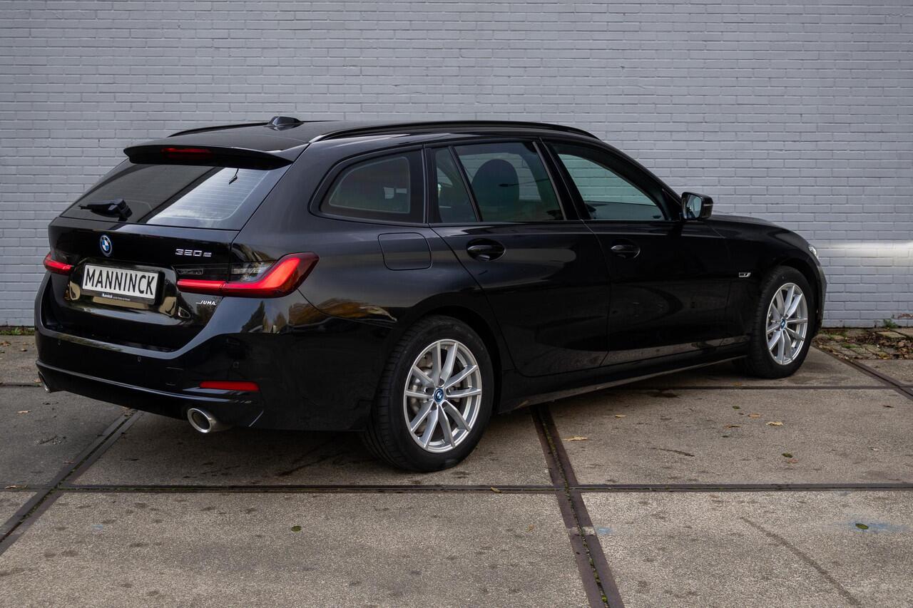 BMW 3-SERIE 320e Touring|Facelift|Widescreen| Sportstoelen|Leer|Shadowline Shadow Line