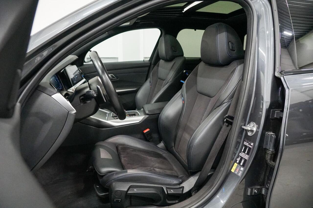 BMW 3-SERIE Touring 330e M-Sport | Panoramadak | Hifi | DAB