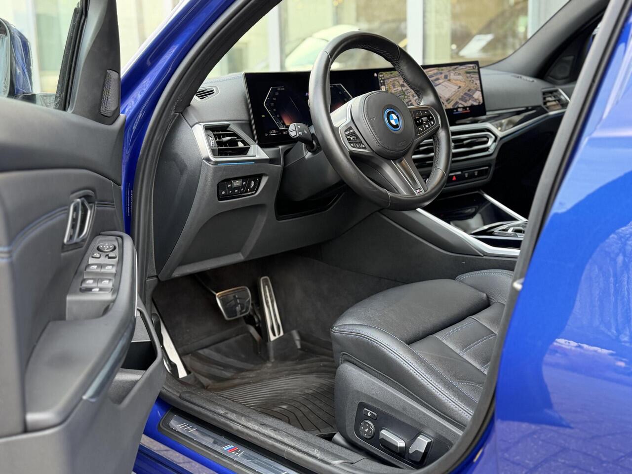 BMW 3-SERIE 320e High Ex. M-Sport Pro |M-Seats|Memory|Ad. M onderstel|19"|Cam|HiFi