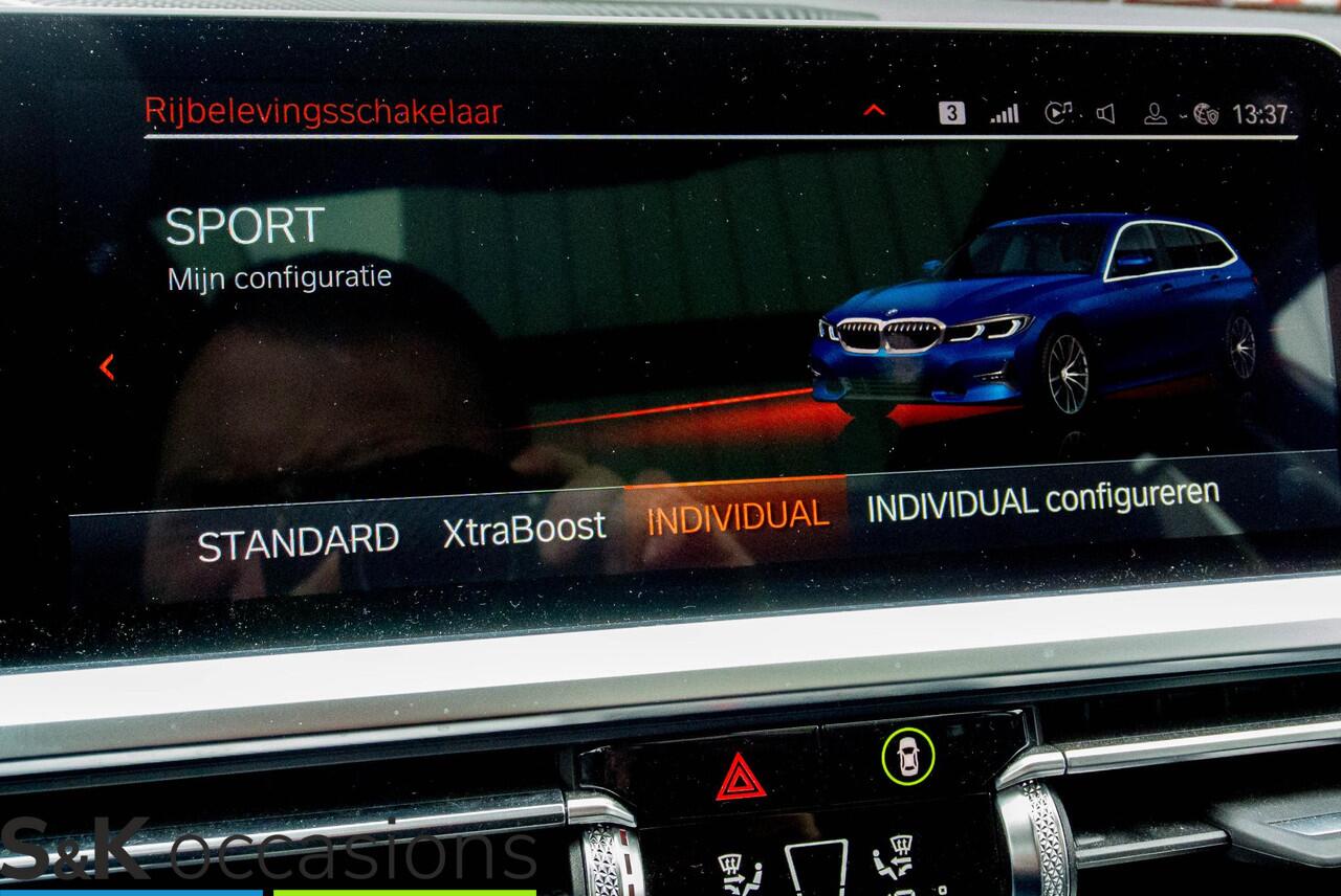 BMW 3-SERIE Touring 330e xDrive Pano Led Leder Business Edition Plus