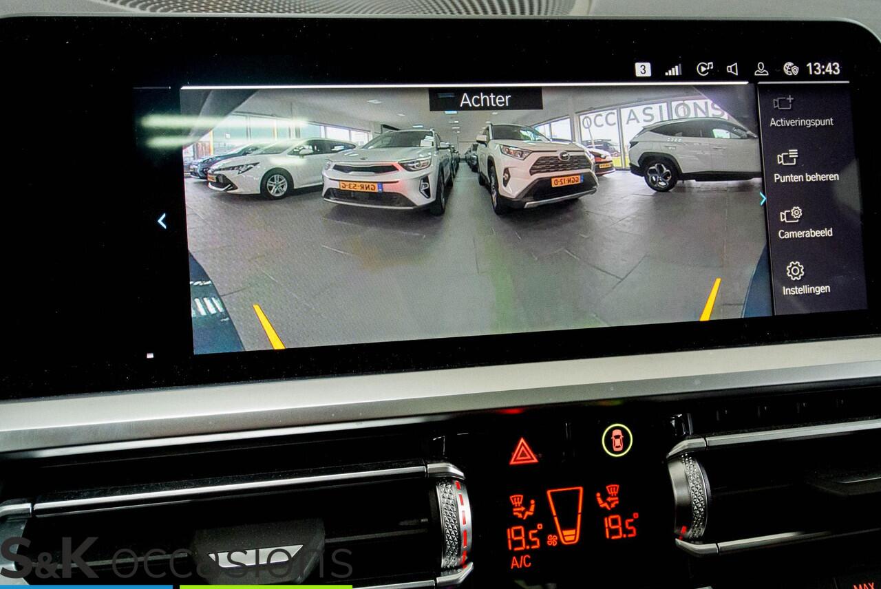 BMW 3-SERIE Touring 330e xDrive Pano Led Leder Business Edition Plus