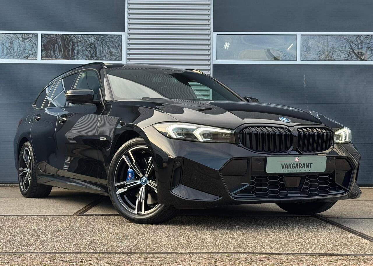 BMW 3-SERIE Touring 330e High Executive |Pano |M Perf. stoelen |H&K |Wide screen |Sfeer |Memory| Head-Up |ACC