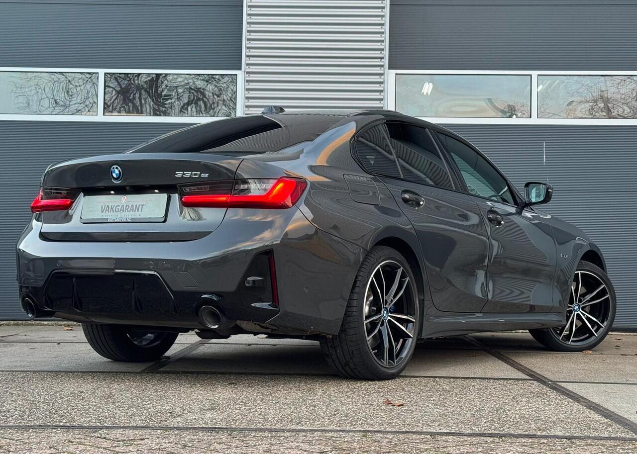 BMW 3-SERIE 330e High Executive |schuif dak |Harman-Kardon |Dravitgrau