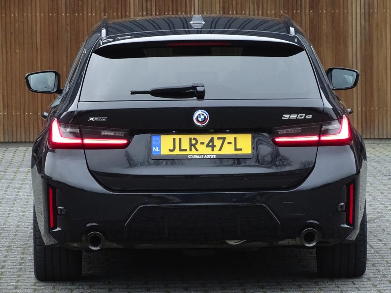 BMW 3-SERIE Touring 320e 204PK xDrive M Sport / nieuw type / LED