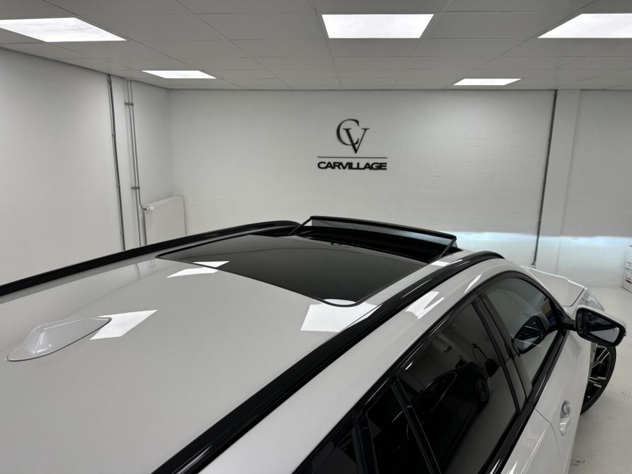 BMW 3-SERIE Touring 330e xDrive M-Sport | Cognac bekleding | Panoramadak | Head-up-D