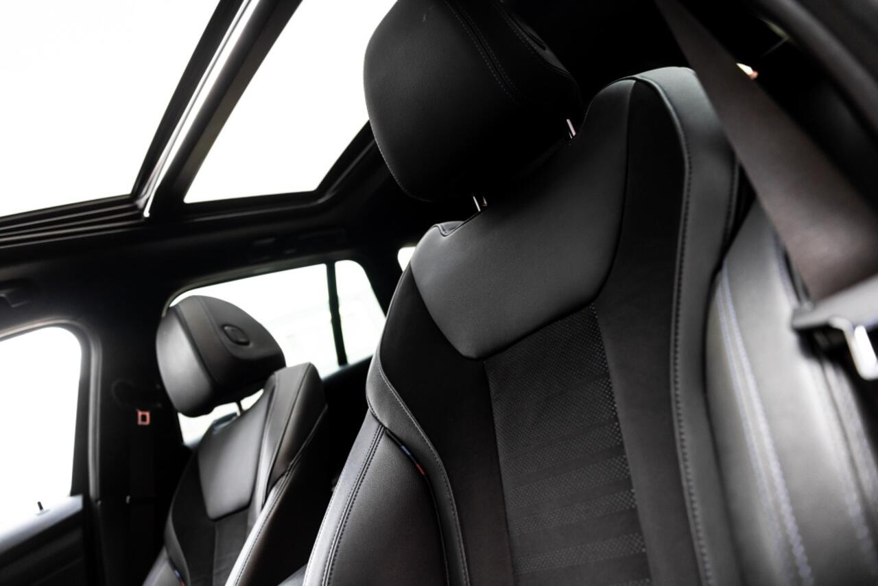 BMW 3-SERIE Touring 330e xDrive M Sport | HuD | Pano | Memory | Alcantara |