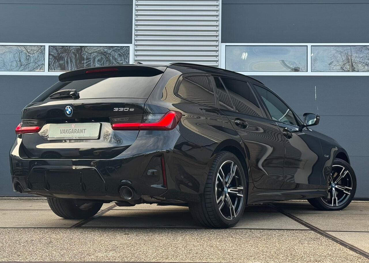 BMW 3-SERIE Touring 330e High Executive |Pano |M Perf. stoelen |H&K |Wide screen |Sfeer |Memory| Head-Up |ACC