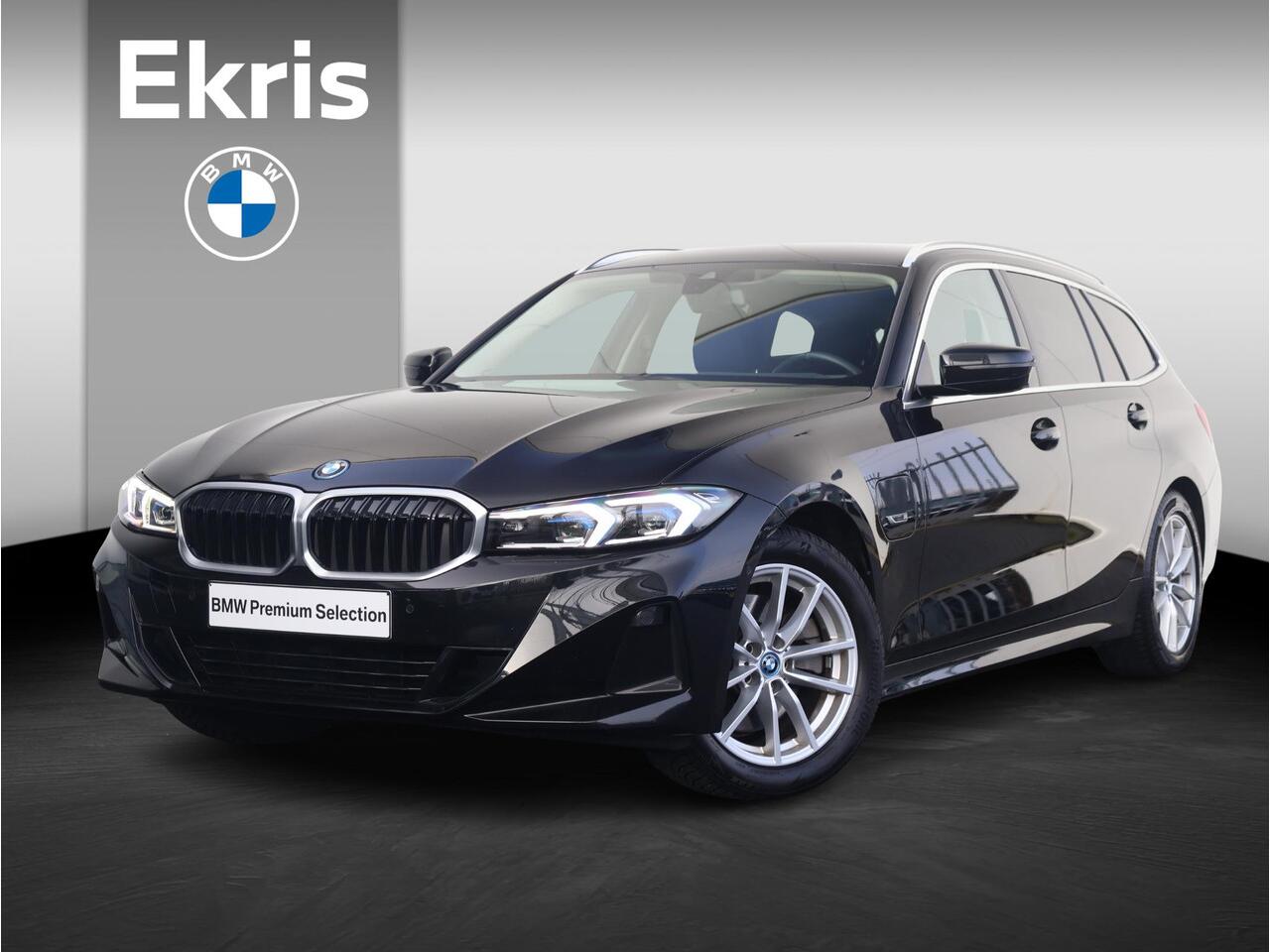 BMW 3-SERIE Touring 320e Achteruitrijcamera/ Stoelverwarming/ Cruise Control/ HiFi/ Sportstoelen