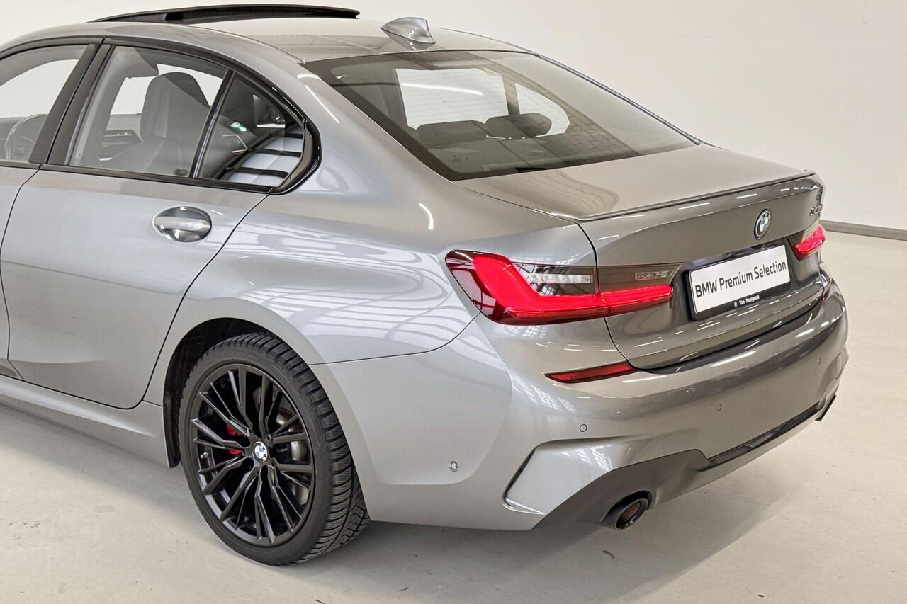 BMW 3-SERIE Sedan 330e High Executive M Sport Plus Pack Individual Aut.