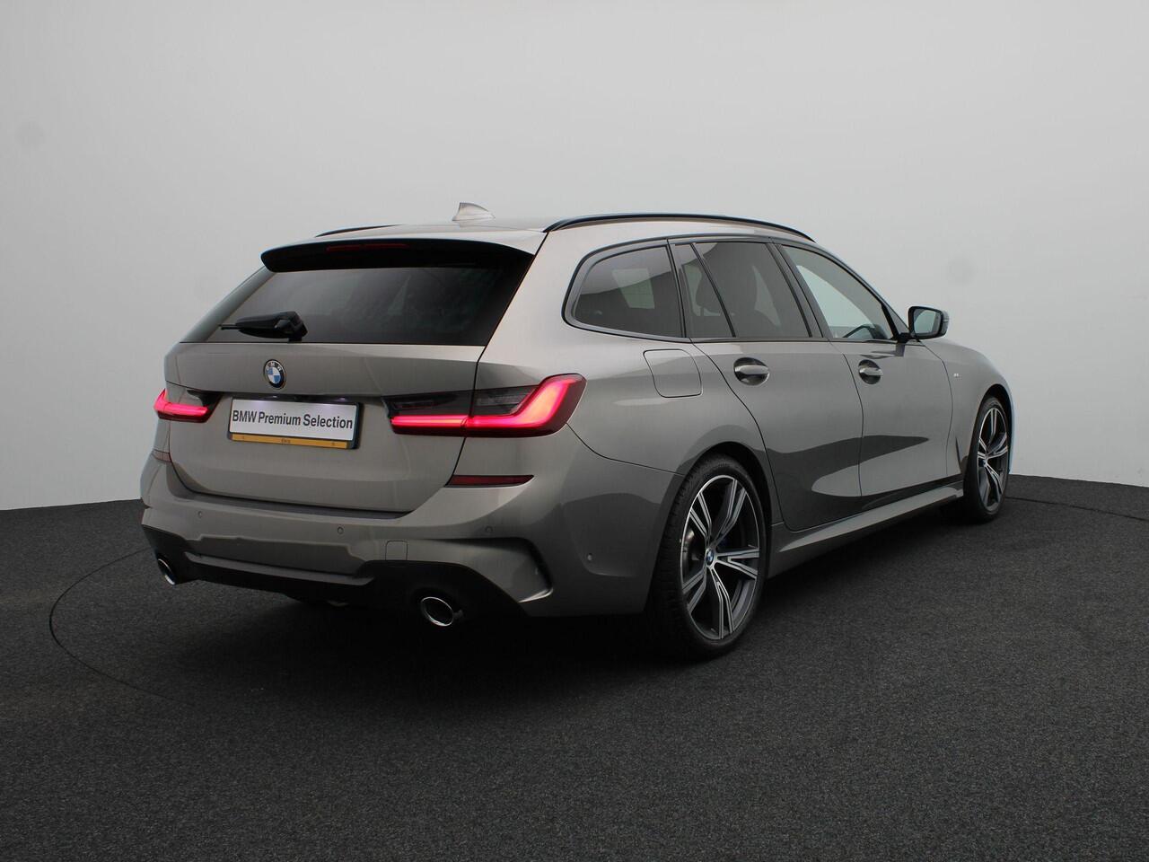 BMW 3-SERIE Touring 330e Business Edition Plus | High Executive | Audio Media Pack | Parking Pack | Safety Pack | Trekhaak | Panoramadak | Head-Up Display | Harman Kardon | 19''