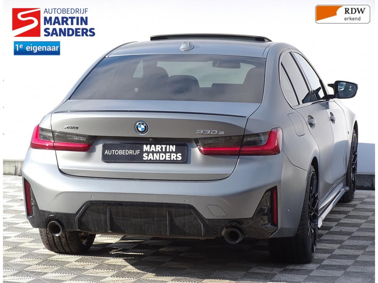 BMW 3-SERIE Limousine 330 e xDrive M Sport