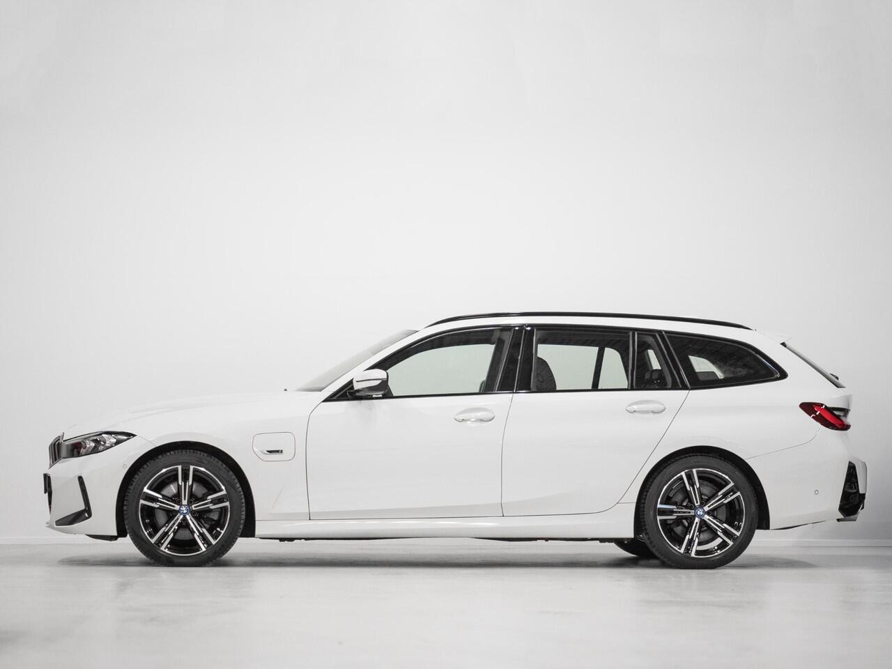 BMW 3-SERIE Touring 320e Facelift M-Pakket ACC Cam