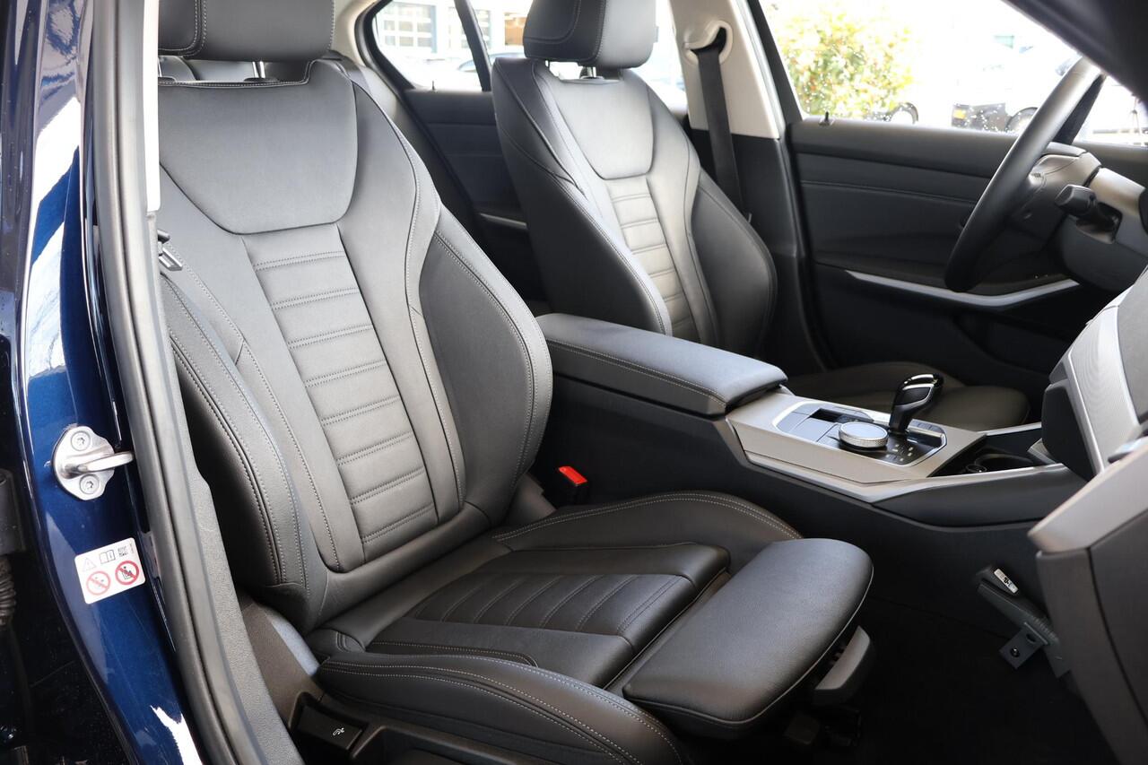 BMW 3-SERIE Sedan 320e | Sportstoelen | Stoelverwarming | HiFi Sound System