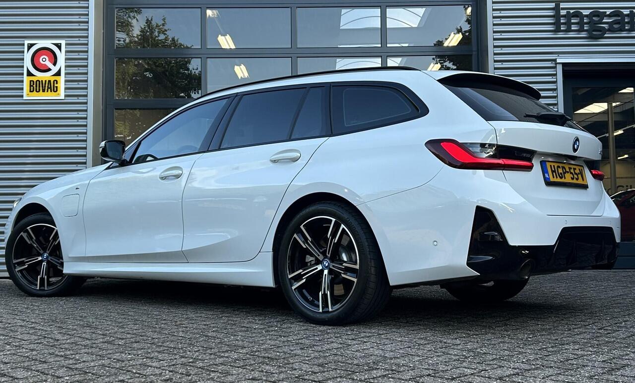 BMW 3-SERIE Touring 330e M-Sport Shadow Line l Adaptive LED l Electrische Klep l Adaptive Cruise
