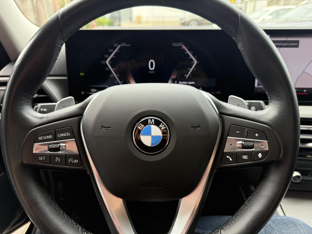 BMW 3-SERIE Touring 2.0 318i Org NL Widescreen-Leder-NW MODEL