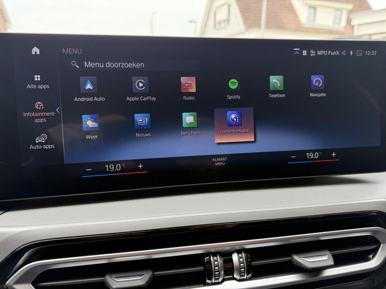 BMW 3-SERIE Touring 2.0 318i Org NL Widescreen-Leder-NW MODEL