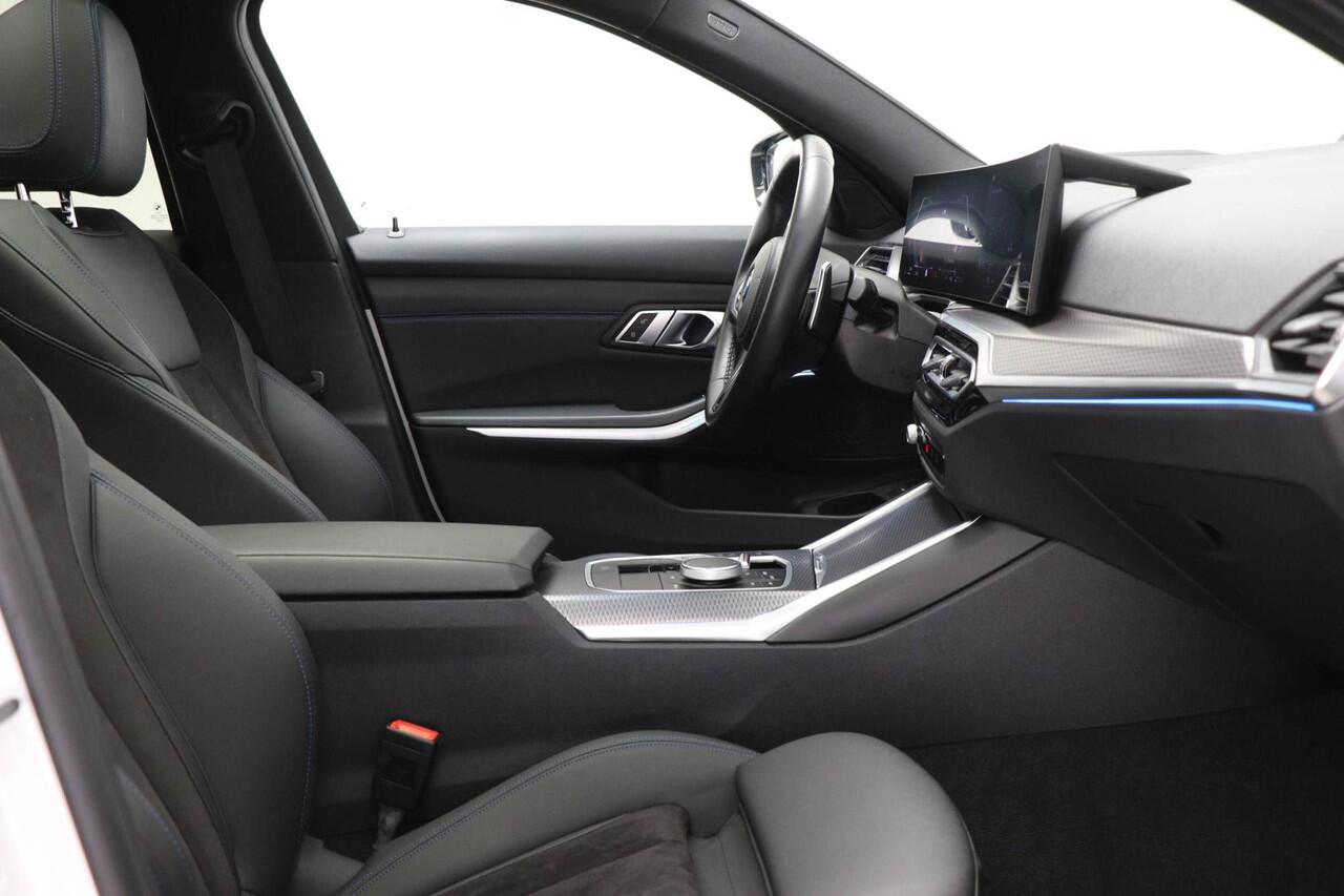 BMW 3-SERIE Touring 320i M-Sport | PANORAMADAK | ENTERTAINMENT / COMFORT / TREKHAAK- PACK