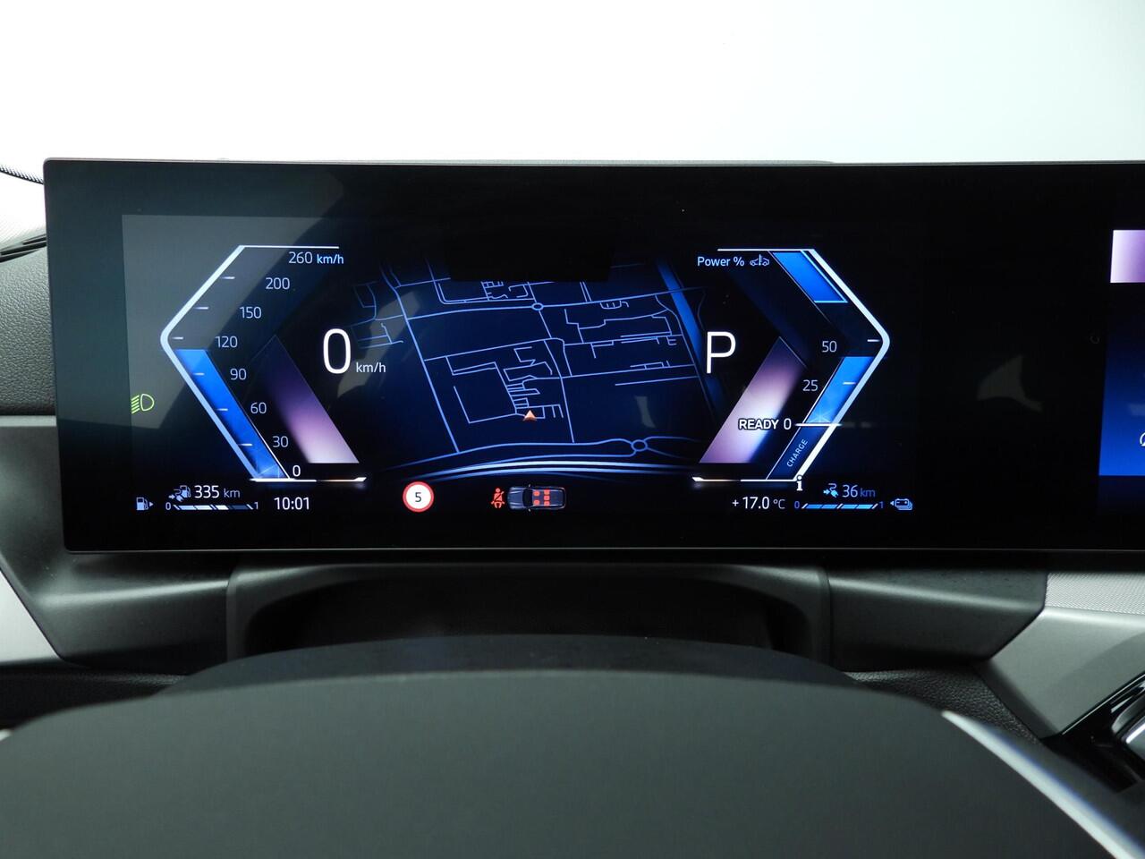 BMW 3-SERIE Touring 320e | LED | Leder | Navigatie | Trekhaak | Sportstoelen | Shadow line | DAB | Alu 17 inch