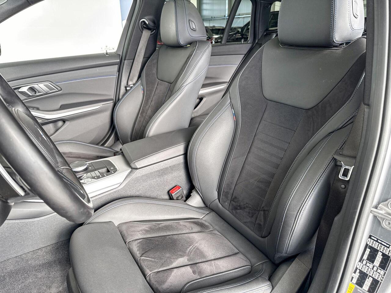 BMW 3-SERIE Touring 330e