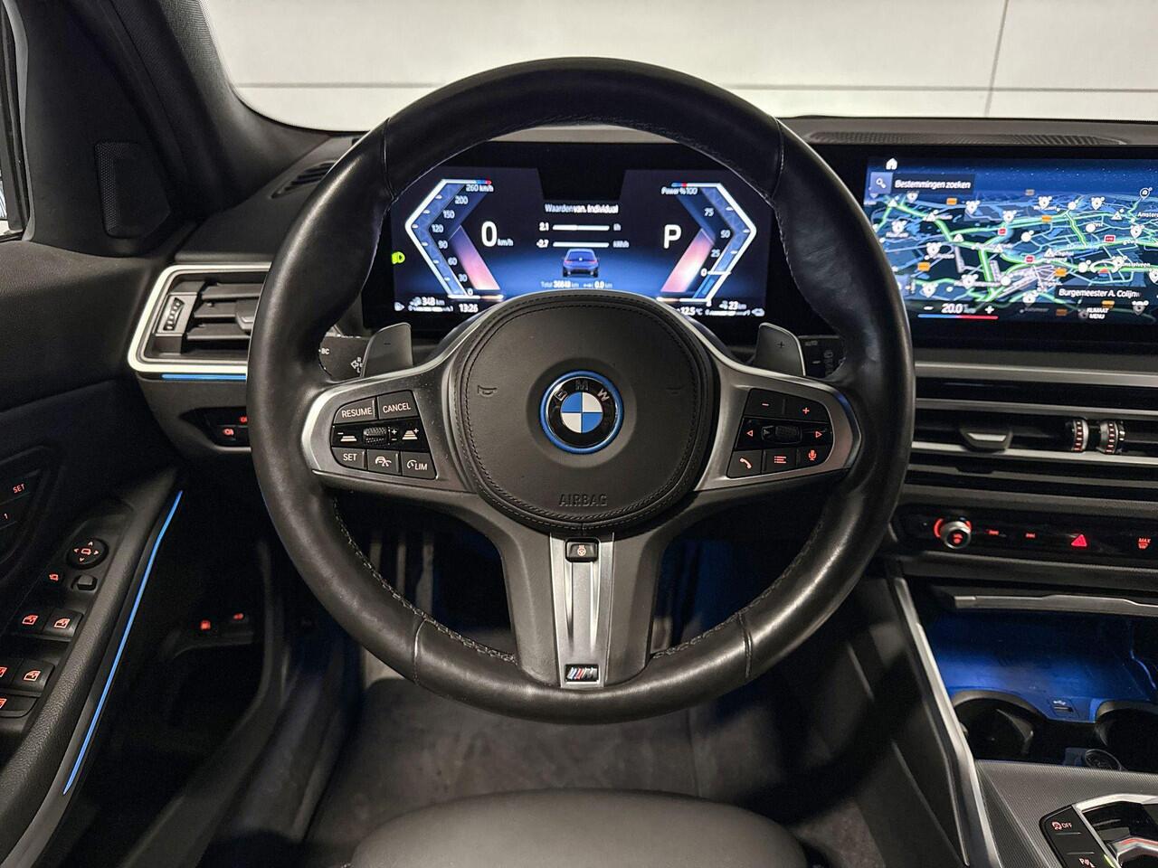 BMW 3-SERIE Touring 330e xDrive M-Sport