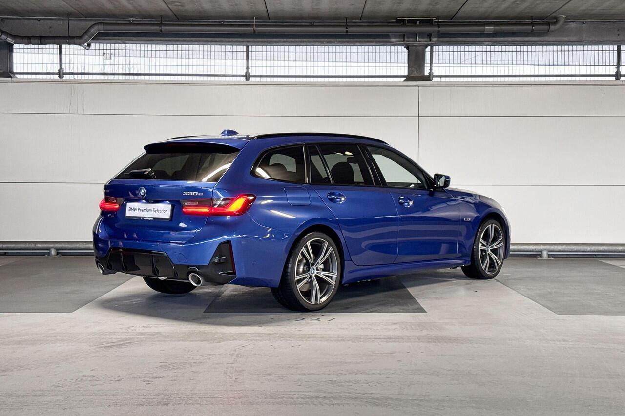 BMW 3-SERIE Touring 330e xDrive M-Sport