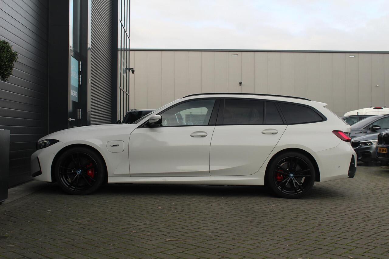 BMW 3-SERIE Touring 320e M-sport | Adaptieve Cruise | BLIS | HUB | Pro pakket | Keyless | 19 Inch