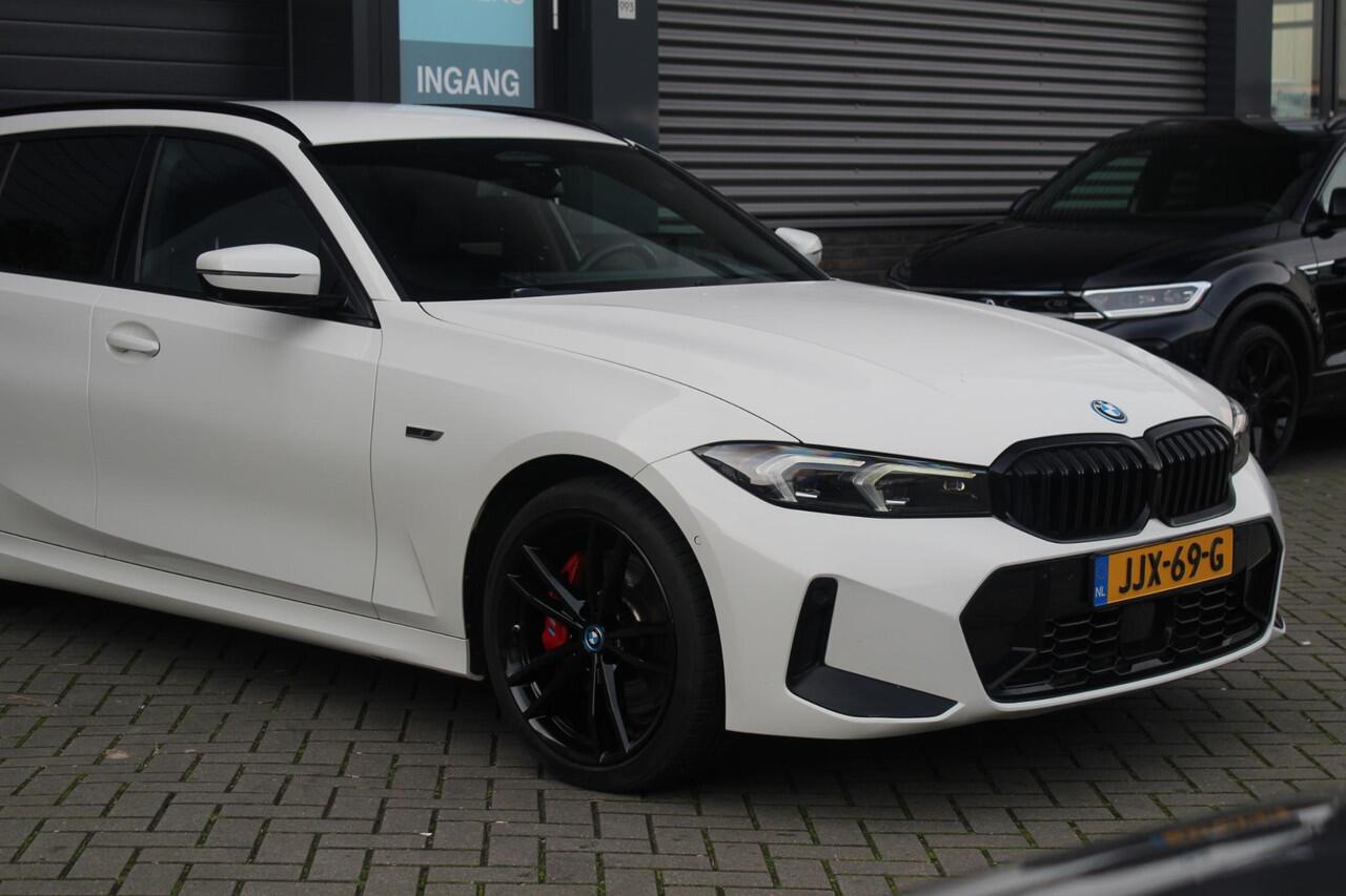 BMW 3-SERIE Touring 320e M-sport | Adaptieve Cruise | BLIS | HUB | Pro pakket | Keyless | 19 Inch