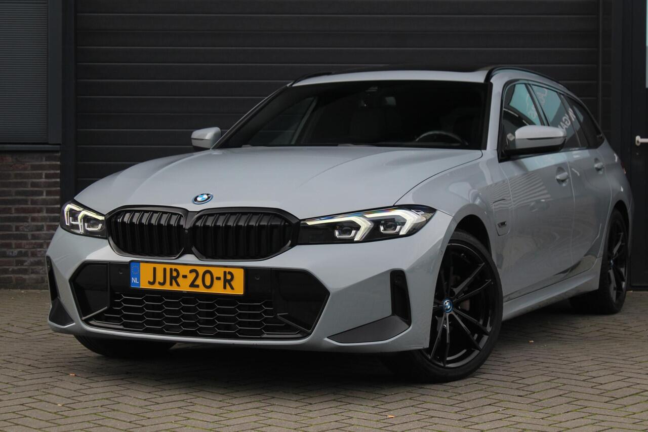 BMW 3-SERIE Touring 330e xDrive M Sport | Panorama Dak | HUD | Elektrisch Verstelbare Voorstoel