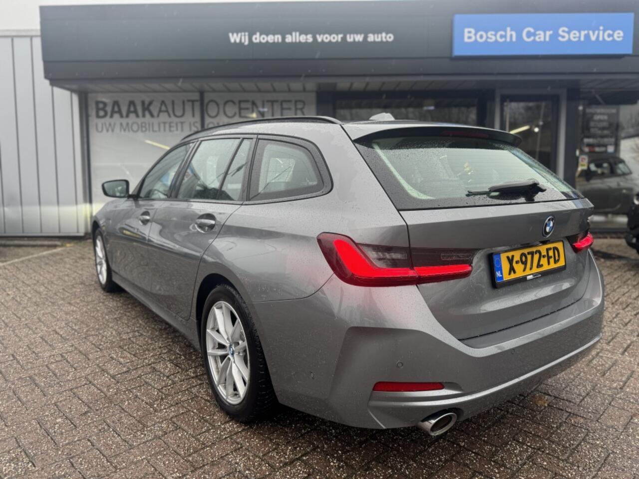 BMW 3-SERIE Touring 320e | Facelift | Widescreen | Camera | Leder
